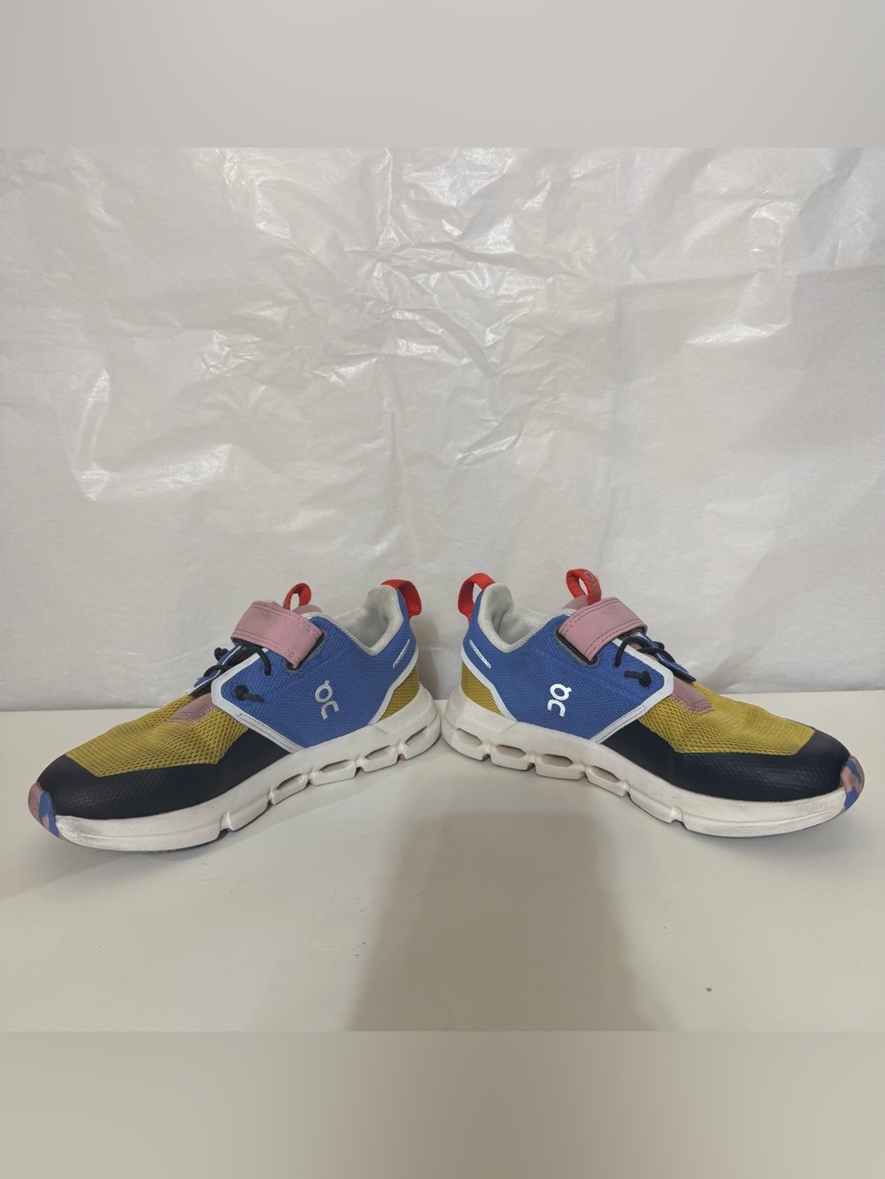 On Cloud Kids Cloud Play size 12.5K kids